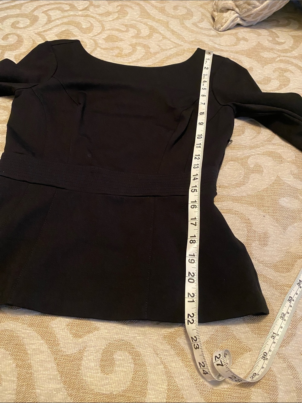 White House Black Market Black Peplum Knit Top Button Back Size 0 - Picture 8 of 11
